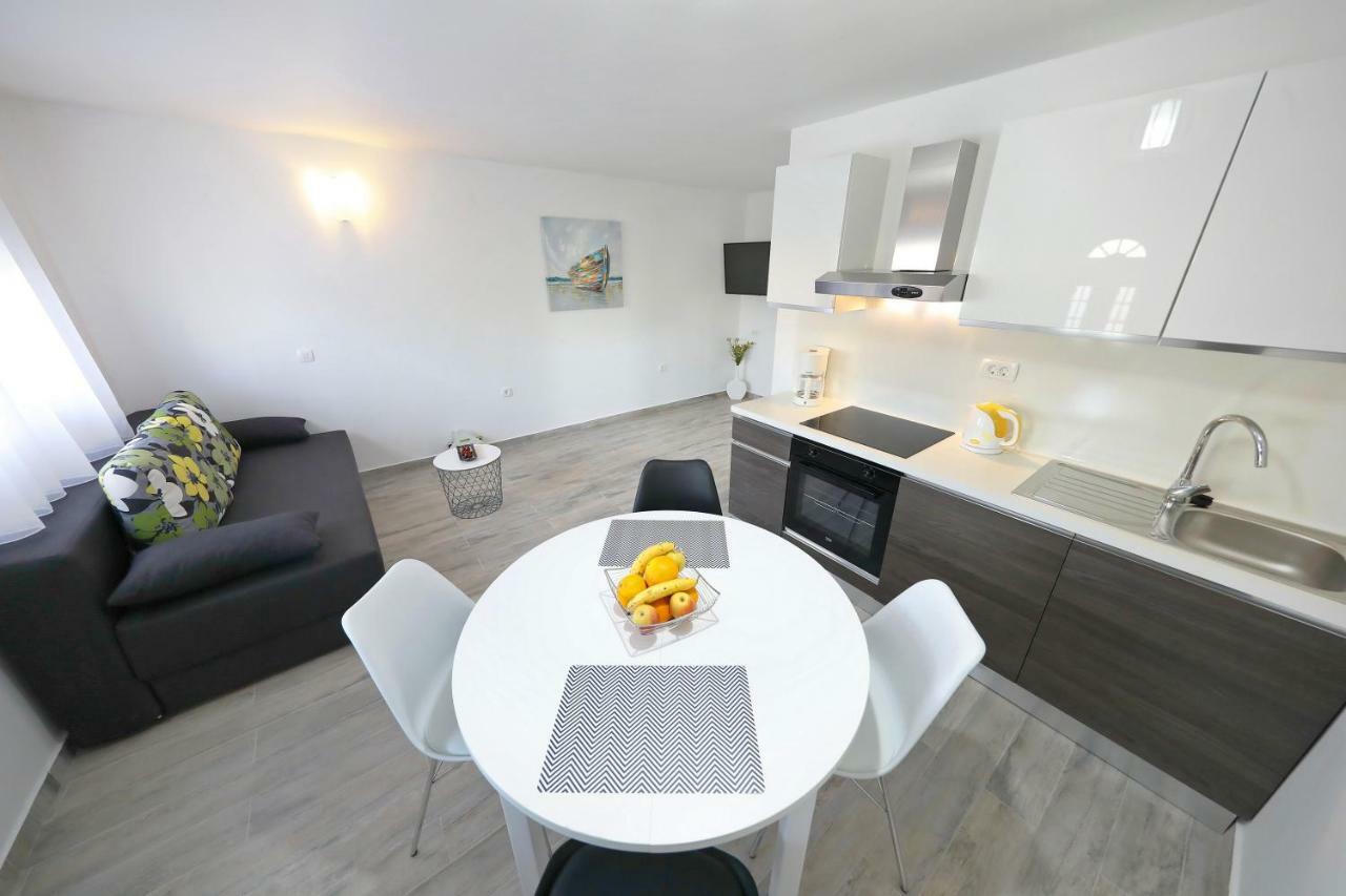 Apartmani Neva, Pridraga Kültér fotó